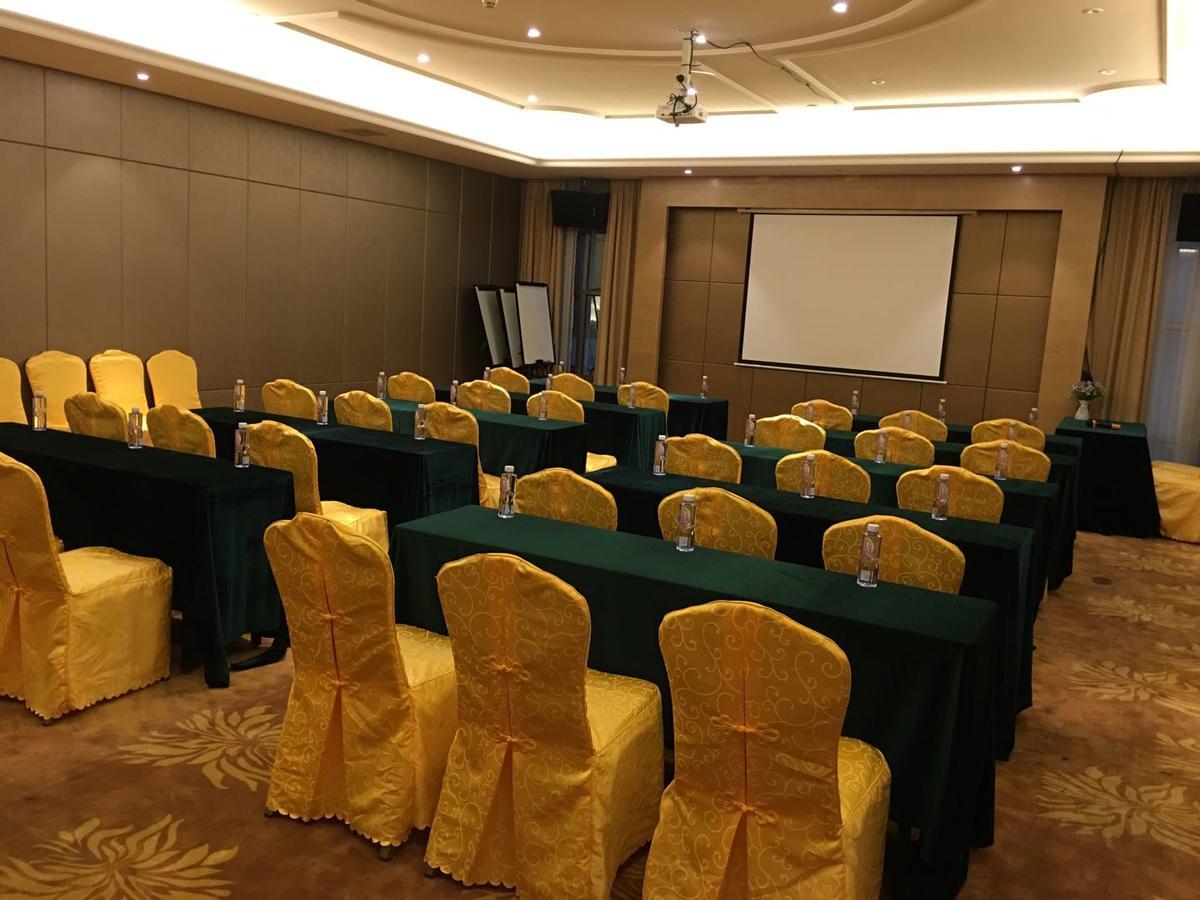 Vienna International Hotel Shajing Heyi Branch Sencsen Kültér fotó